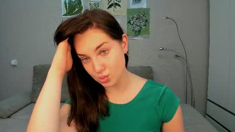 Aliciacollinsss online show from June 2026 12:40:02 PM