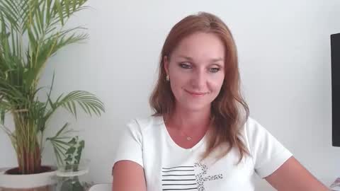 Alicia online show from September 2025 01:33:01 PM