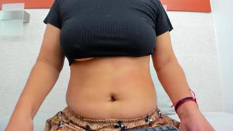 im tutti online show from January 2026 12:24:01 AM