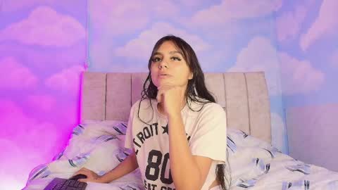 Aliclark online show from April 2026 07:11:02 PM