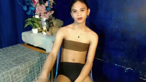 aliexagrey online show from December 2025 10:39:02 PM