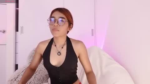 aliinaa  online show from June 2026 09:26:01 PM