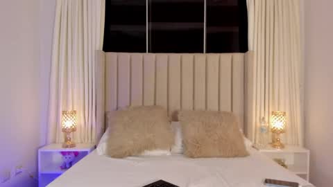 Alisson  online show from April 2026 04:02:02 AM