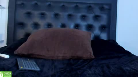 alika_jonhson_ online show from May 2026 04:18:02 AM