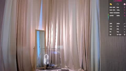 Snapshot of alika_shy chatting on June 2026 06:11:02 PM alika shy online show from June 2026 06:11:02 PM