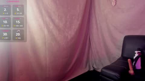 Andrea online show from October 2025 07:18:01 AM