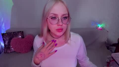 alinaocean online show from February 2026 07:32:02 PM