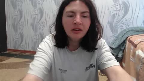 Snapshot of alinaxjames chatting on June 2026 11:02:01 AM AlinaxJames online show from June 2026 11:02:01 AM