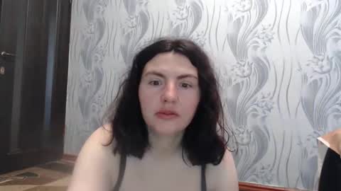 Snapshot of alinaxjames chatting on June 2026 08:53:01 AM AlinaxJames online show from June 2026 08:53:01 AM