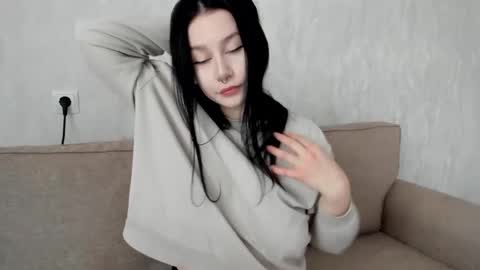 Aline Greeeen online show from February 2025 04:44:01 AM