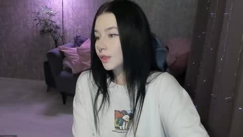 Aline Greeeen online show from October 2025 03:31:02 AM