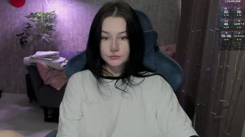 Snapshot of alinegreeeen chatting on May 2026 11:59:01 AM Aline Greeeen online show from May 2026 11:59:01 AM