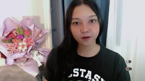 Shanti xhey online show from April 2026 02:04:02 AM