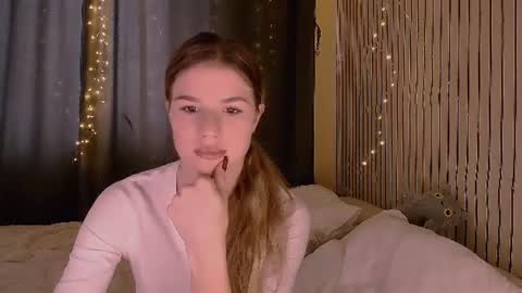 Snapshot of alisa_swan_ chatting on June 2026 12:37:01 PM alisa_swan_ online show from June 2026 12:37:01 PM