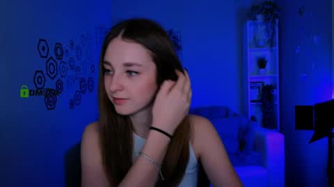 Alisa online show from March 2026 07:14:02 PM