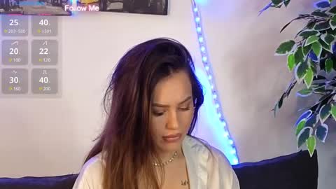 Snapshot of alisawilson_ chatting on January 2025 06:49:01 PM Alisa online show from January 2025 06:49:01 PM