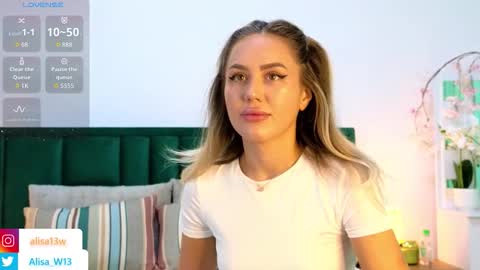 Snapshot of alisawilson_ chatting on September 2025 09:44:01 AM Alisa online show from September 2025 09:44:01 AM