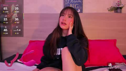 Snapshot of alisha_olsen_ chatting on October 2025 04:10:01 AM alisha_olsen_ online show from October 2025 04:10:01 AM