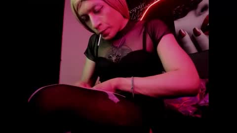 Snapshot of alishaa_nixx chatting on September 2025 12:35:01 AM alishaa_nixx online show from September 2025 12:35:01 AM