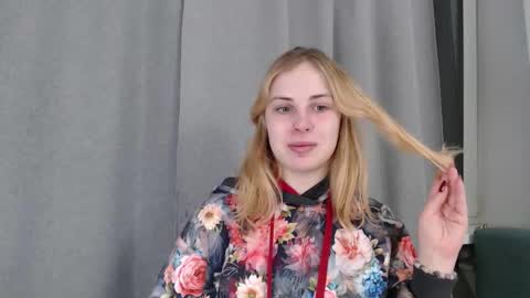 Alisa online show from February 2026 08:28:01 PM