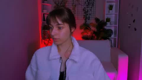 Snapshot of alison_purr chatting on July 2026 09:18:01 AM alison_purr online show from July 2026 09:18:01 AM