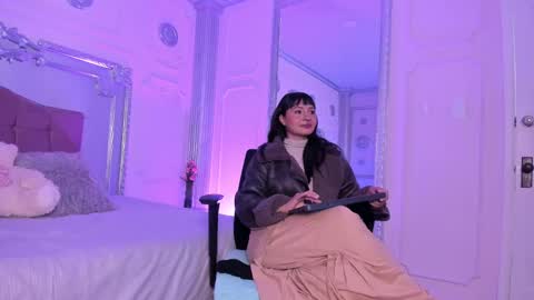 Alison Fishert online show from December 2024 11:39:02 AM