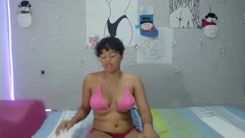 aliss_69 online show from January 2025 10:18:01 PM