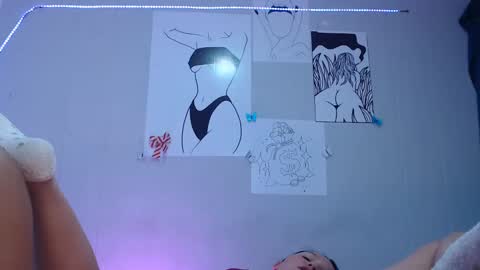 aliss_69 online show from February 2025 05:35:02 AM