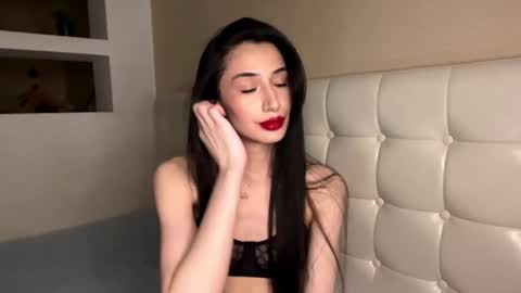 Alissa online show from March 2025 05:58:02 PM