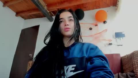 Alisson369  online show from November 2025 07:35:02 PM