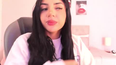 alisson__cortez online show from February 2026 12:49:01 PM