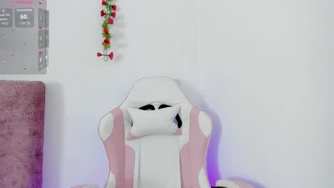 Snapshot of alisson_boobs_ chatting on May 2026 11:12:03 PM Alisson online show from May 2026 11:12:03 PM