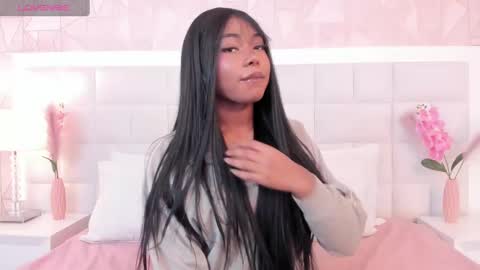 Snapshot of alisson_thompson_ chatting on March 2025 07:28:01 PM alisson_thompson_ online show from March 2025 07:28:01 PM