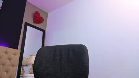 Snapshot of alissonrose3 chatting on May 2026 10:27:01 PM alissonrose3 online show from May 2026 10:27:01 PM