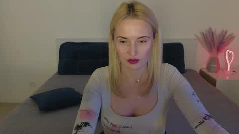 alisssarose online show from January 2025 10:41:02 PM