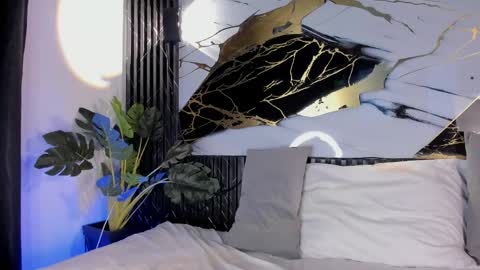 Snapshot of alivega_ chatting on April 2026 07:27:02 PM online show from April 2026 07:27:02 PM