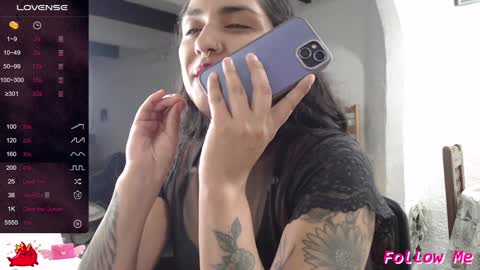 Alix online show from January 2025 02:43:01 AM