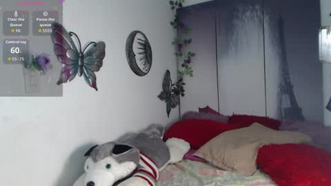 alix_kitty_ online show from July 2026 10:41:01 PM