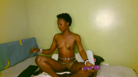 aliyah001 online show from October 2025 03:06:02 AM