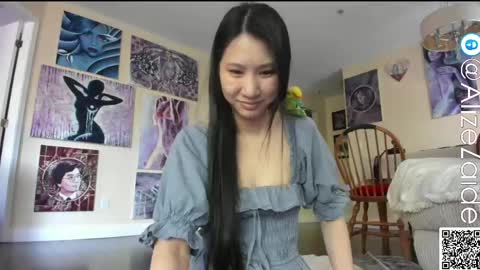 Snapshot of alizezaide chatting on April 2026 07:42:01 PM Alize Zaide online show from April 2026 07:42:01 PM