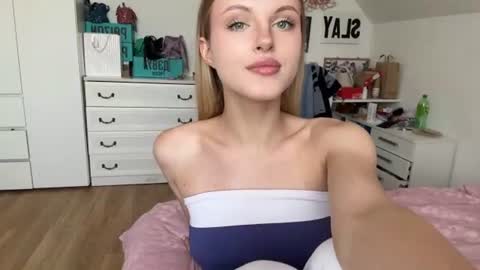 Kate online show from August 2026 11:52:01 AM