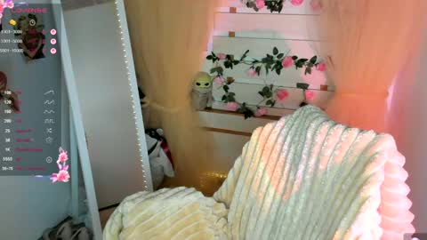 Snapshot of allana_dream chatting on May 2026 06:40:02 AM Allana online show from May 2026 06:40:02 AM