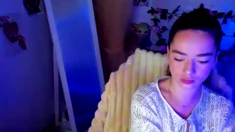 Snapshot of allana_dream chatting on June 2026 06:40:01 AM Allana online show from June 2026 06:40:01 AM