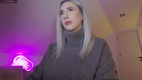 A day u didnt smile is a lost day online show from February 2026 09:21:01 PM