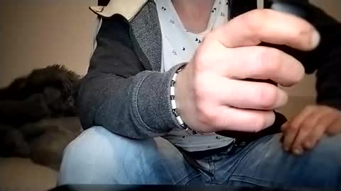 Snapshot of alles594462 chatting on November 2025 03:27:01 AM alles594462 online show from November 2025 03:27:01 AM