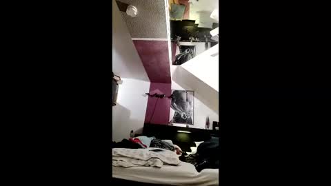 Snapshot of allesgeilbeiuns chatting on October 2025 08:54:02 PM gay online show from October 2025 08:54:02 PM