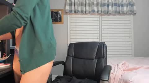 wishlist on bio online show from February 2025 01:16:02 AM