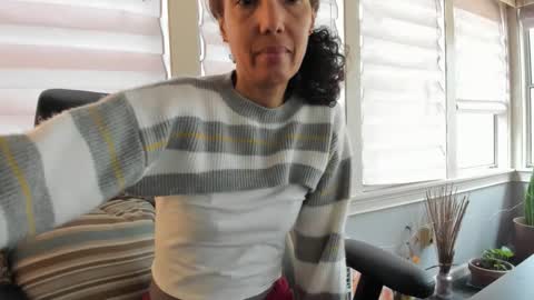 wishlist on bio online show from February 2025 08:09:02 PM