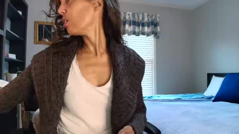 wishlist on bio online show from October 2025 09:12:02 PM