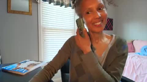 wishlist on bio online show from April 2026 10:33:02 PM